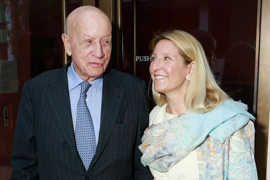 Connie H Morgan Net Worth