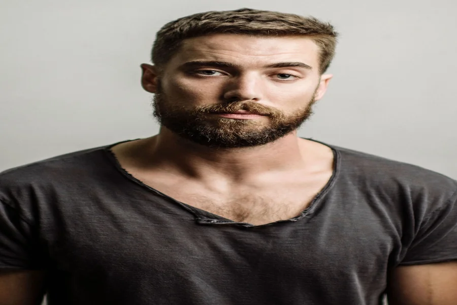 Dustin Milligan Net Worth: A Look at His Career and Earnings